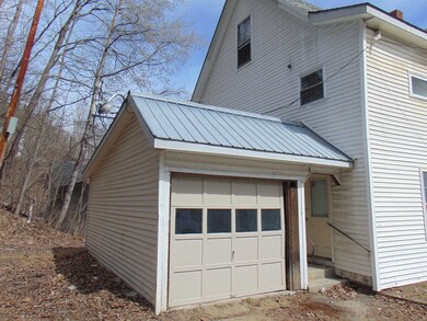 799 Railroad St, Saint Johnsbury, VT 05819 - photo 5