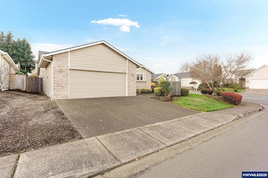 5892 Cobalt Loop SE, Salem, OR 97306 - photo 2