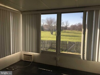 56 King Charles Cir, Rosedale, MD 21237 - photo 6