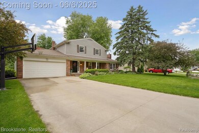 Front of Home/Street View