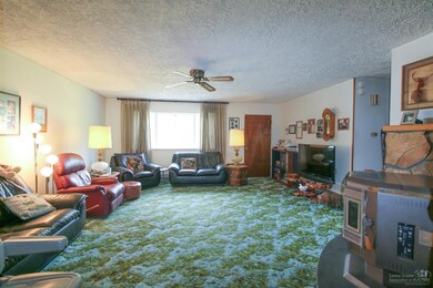 61247 Benham Rd, Bend, OR 97702 - photo 5