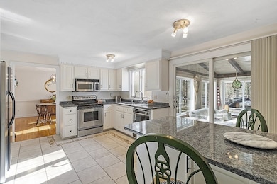 50 Stonecleave Rd, North Andover, MA 01845 - photo 2