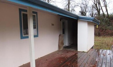 9888 W Evans Creek Rd, Rogue River, OR 97537 - photo 7