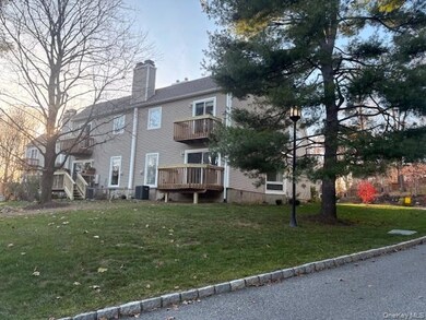 1 Spring Pond Dr, Ossining, NY 10562 - photo 2