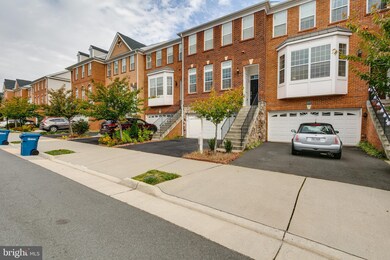 43239 Mitcham Square, Ashburn, VA 20148 - photo 4