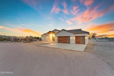 433 Saddle Mtn Rd.