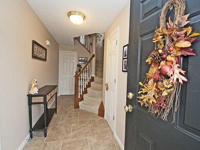 Entry/Foyer.