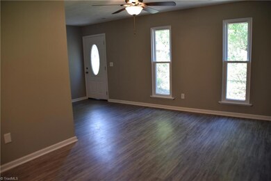 217 Ravenwood Ct, King, NC 27021 - photo 6