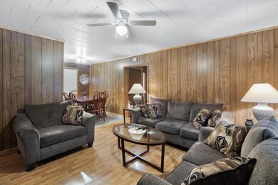 59 Pledger Pkwy-4
