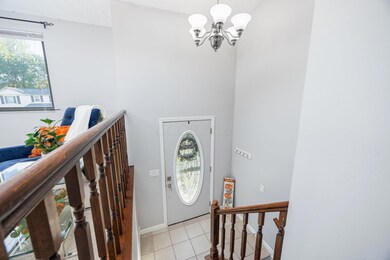 8-web-or-mls-384 Forestwood Dr-8