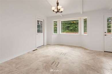 931 Puget Way, Edmonds, WA 98020 - photo 5