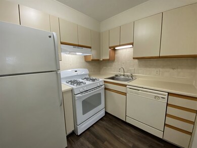 383 Huse Rd unit 33, Manchester, NH 03103 - photo 4