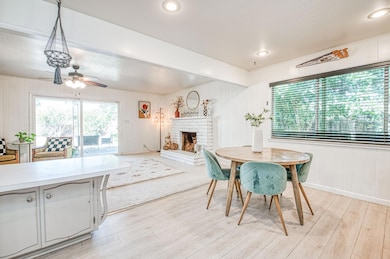 1038 E Vartikian Ave, Fresno, CA 93710 - photo 7