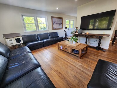 2100 Little Meadow Rd, Guilford, CT 06437 - photo 7