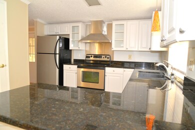 GRANITE COUNTER TOPS