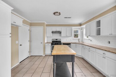 Bright Open Kitchen