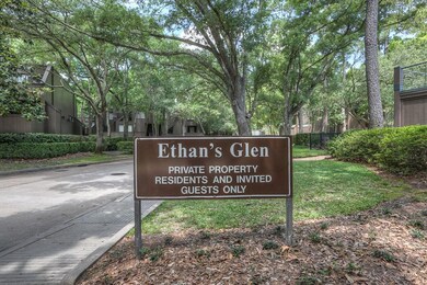 51 Litchfield Ln, Houston, TX 77024 - photo 2