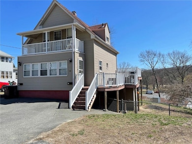 30 Desrochers Ave, Woonsocket, RI 02895 - photo 3