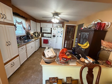 12 Garrison Terrace, Bloomfield, CT 06002 - photo 5