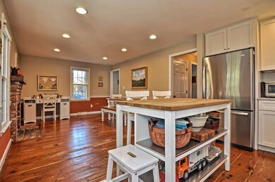 21 Vine St, Holliston, MA 01746 - photo 6