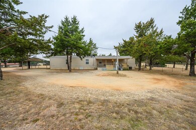 81 Dooley Dr, Whitesboro, TX 76273 - photo 6