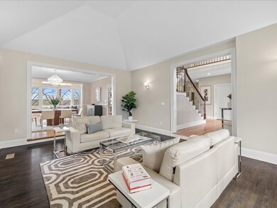 36 Sky View Cir, Newton Center, MA 02459 - photo 3