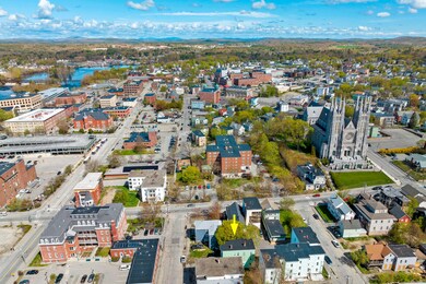 98 Blake St, Lewiston, ME 04240 - photo 2