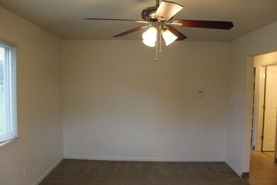 7407 Roger Thomas Dr unit 1 BLDG. 3, Mount Morris, MI 48458 - photo 2