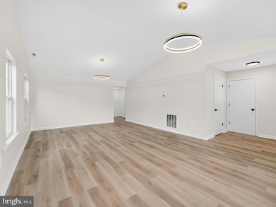 402 Paradise Rd, Williamstown, NJ 08094 - photo 7