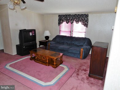 242 Edward Ln, Lothian, MD 20711 - photo 5