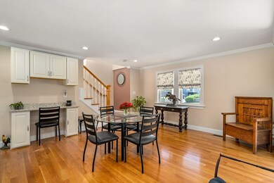 105 Brewster Rd, Waltham, MA 02451 - photo 4