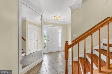 5904 Fox Glen Ct, Elkridge, MD 21075 - photo 2