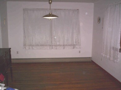 23 Cliff St, Harveys Lake, PA 18618 - photo 4