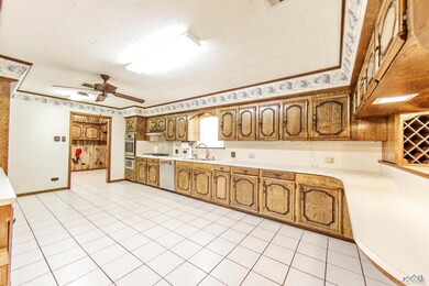 10548 E Park Ave, Houma, LA 70363 - photo 2