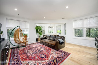 830 Monroe St-14