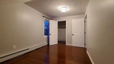 693 Russells Mills Rd unit G, South Dartmouth, MA 02748 - photo 5