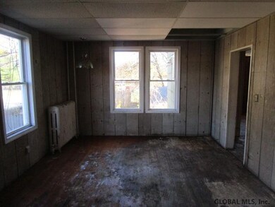 11 Rawson St, Albany, NY 12206 - photo 5