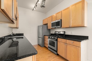 25 Osgood St unit 14, Somerville, MA 02143 - photo 4