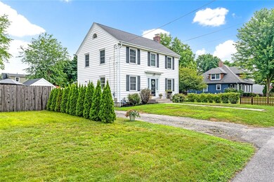 39 Vaughn Ave, Warwick, RI 02886 - photo 2