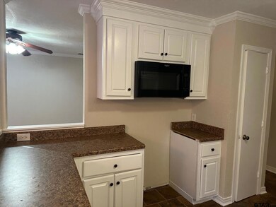 1117 S Azalea Dr, Tyler, TX 75701 - photo 5