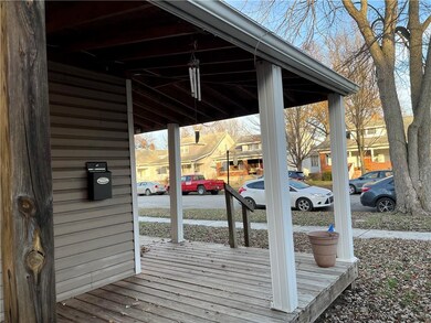 1813 S Center St, Terre Haute, IN 47802 - photo 3