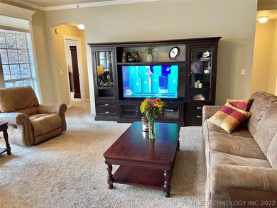 Large Living Great for Entertaining