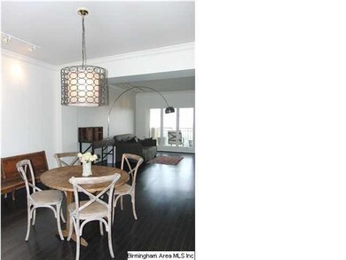 Plenty of room for a dining table