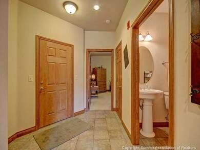 801 Lakepoint Dr unit 5, Frisco, CO 80443 - photo 2
