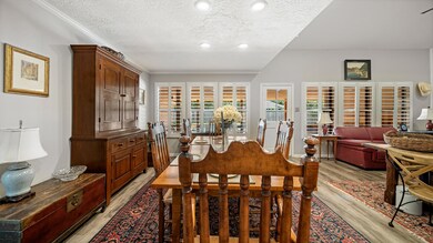 2402 Harwell Cir, Alvin, TX 77511 - photo 5