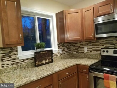 6912 Canyon Dr, Capitol Heights, MD 20743 - photo 5