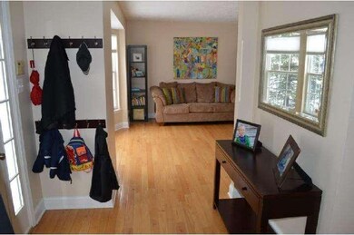 78 Jennifer Ln, Morrisville, PA 19067 - photo 2