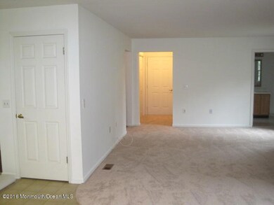 8 Harvest Ln, Eatontown, NJ 07724 - photo 6