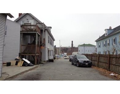 547 Cambridge St, Worcester, MA 01610 - photo 4