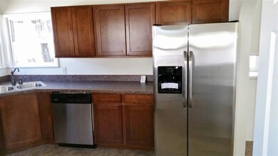 3702 Summers Ln, Klamath Falls, OR 97603 - photo 4